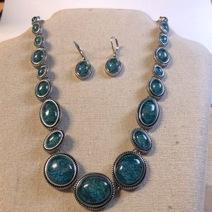 Modern Napier turquoise necklace+earrings set